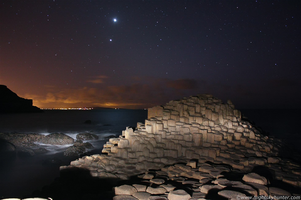 Giant's Causeway Planets, Zodiacal Light & Aurora